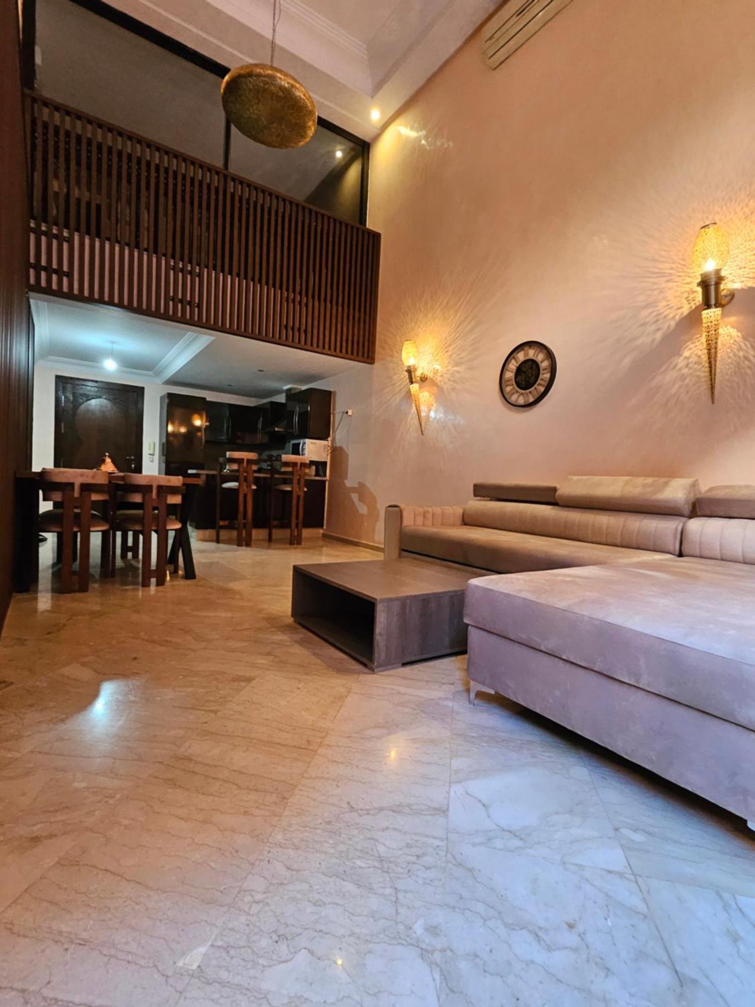 Charmant Duplex Au Coeur De Gueliz, Quartier Haut De Gamme De Marrakech Marrakesh Buitenkant foto
